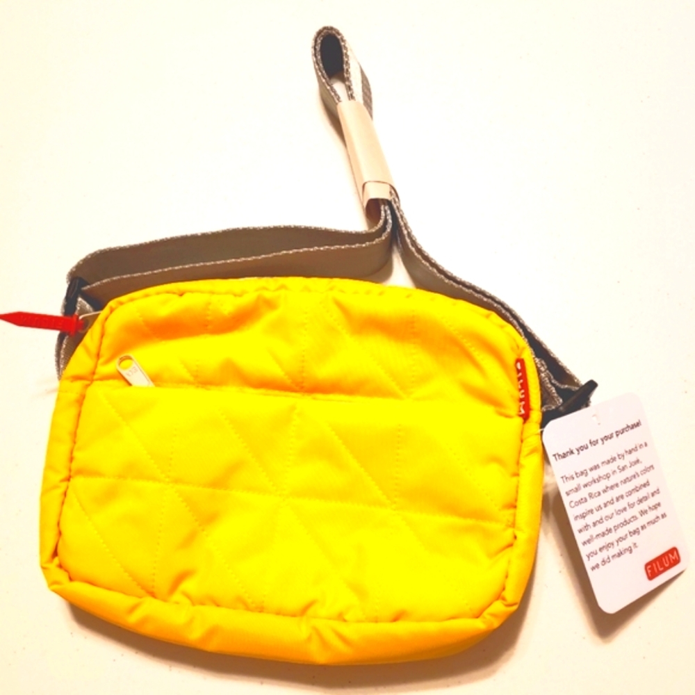 Filum yellow shoulder bag